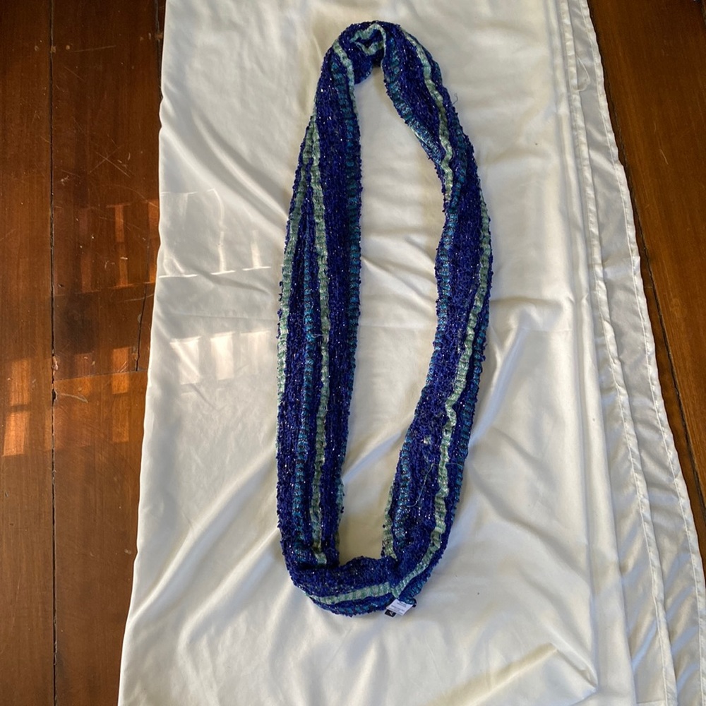 3 for $10 Apt 9 womens scarf rayon blue/green/aqua